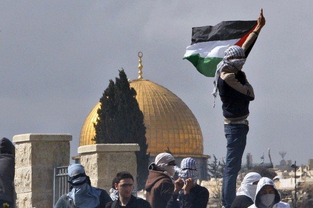 كونوا لفلسطين عوناً وللعدو الغاشم خصماً